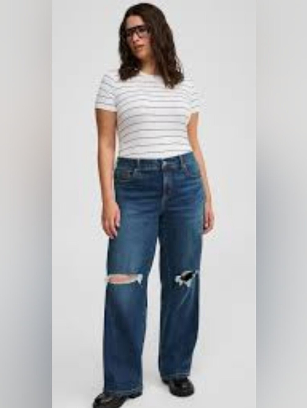 NWT Torrid Perfect Wide Leg Vintage Stretch Mid Rise Jeans 18R Distressed